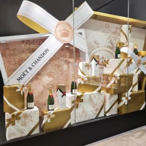 MOET Christmas Window Display MOET Christmas Window Display